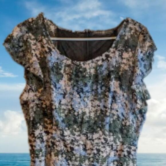 Signature Collection large short sleeve lined lightweight dress. fall/winter - Picture 2 of 3